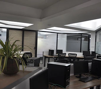 india accelerator coworking space